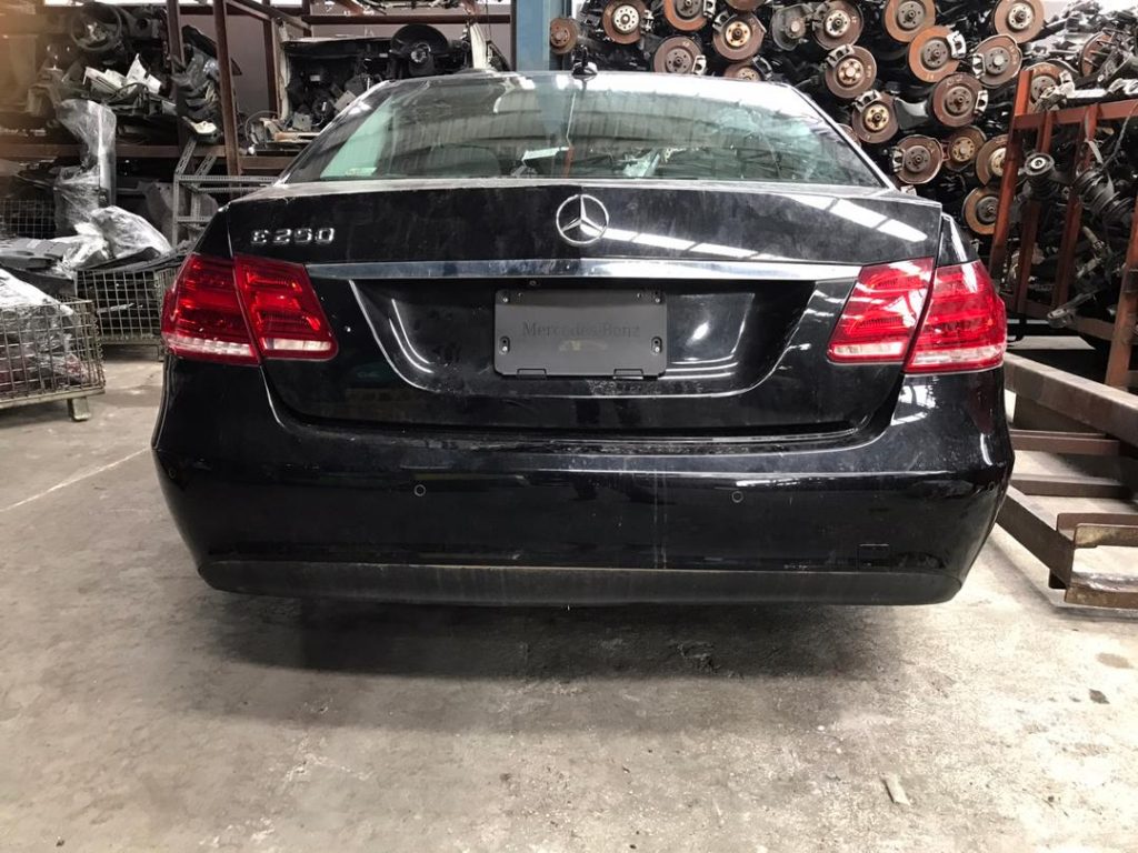 Benz W212 Facelift Rear Cut – Bid Auto Parts