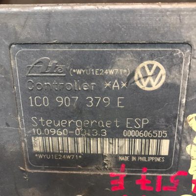 Volkswagen Beetle ABS Pump (No Warranty)