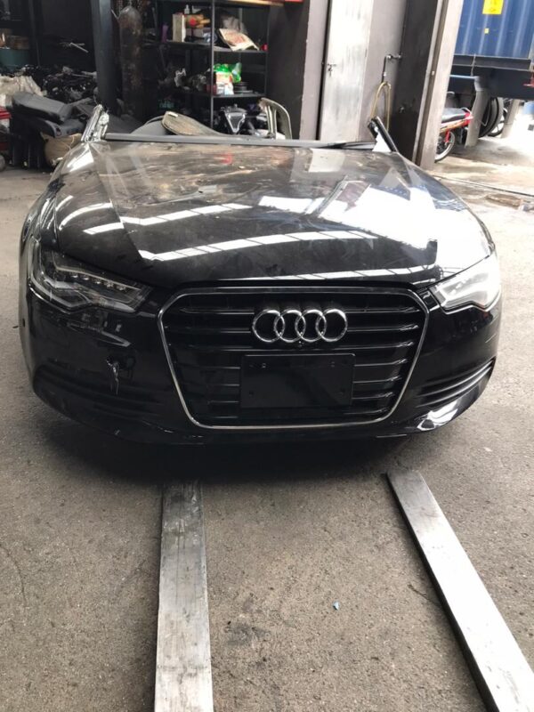 Audi A6 C7 Hybird Halfcut