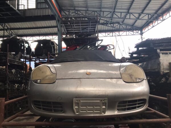 Porsche Boxster Halfcut
