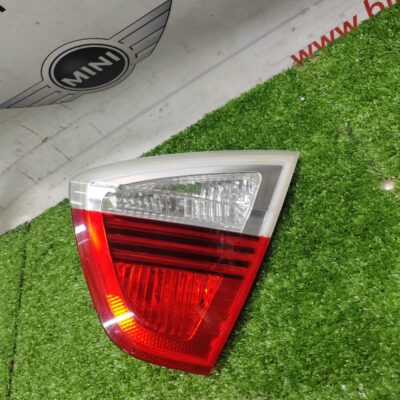 BMW E90 PRE LCI Rear Bonnet Reflector Right (No Warranty)