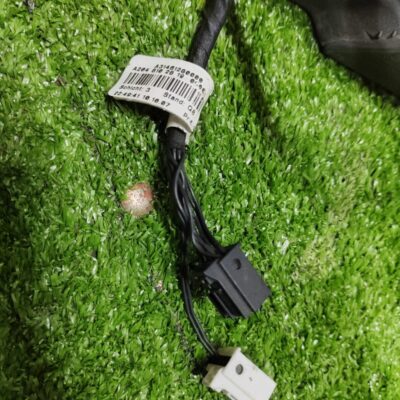 Benz W204 Non Facelift Right Side Mirror (11 Pin 2 Socket) (With Warranty)