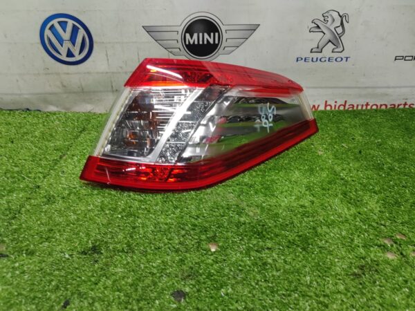 Peugeot 580 SW (Wagon) Right Tail Light (Body) (With Warranty)