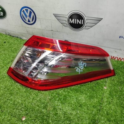 Peugeot 580 SW (Wagon) Right Tail Light (Body) (With Warranty)