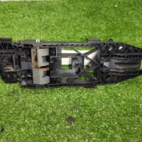 Volkswagen MK6 Door Handle Front Left (No Warranty) - Image 4