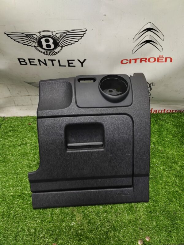 Volkswagen MK6 Driver Side Glove Box (No Warranty)