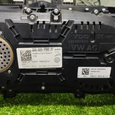 Volkswagen Passat B8 Cluster Japan Spec (No Warranty)