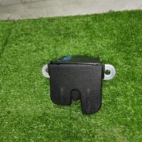 Volkswagen Touran 2010 Year Rear Bonnet Lock (With Warranty) - Image 4