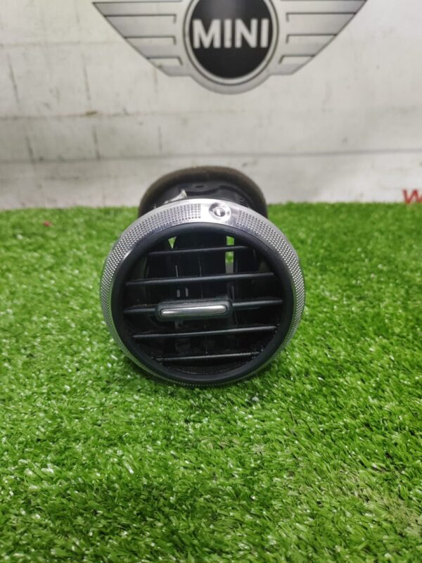 Audi TT MK2 Air Vent (No Warranty)