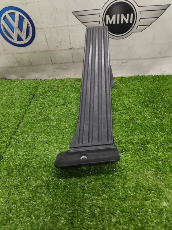 BMW F30 Gas Paddle (With Warranty)