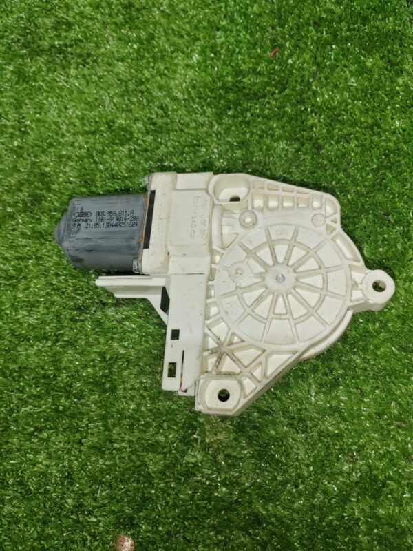 Audi A4 B8 8K0 Rear Left  Power Window Motor (With Warranty)