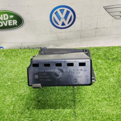 BMW F10 Driver Side Glove Box (No Warranty)