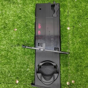 Benz W204 Left Side Cup Holder (No Warranty)