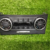 Benz W204 Aircond Switch (With Warranty) - Image 4