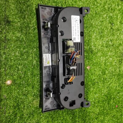 Benz W204 Aircond Switch (With Warranty)