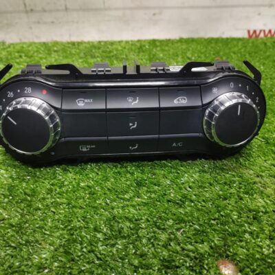 Benz W246 Aircond Switch (With Warranty)
