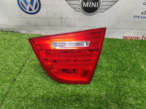 BMW E90 LCI Rear Bonnet Reflector Right (No Warranty)