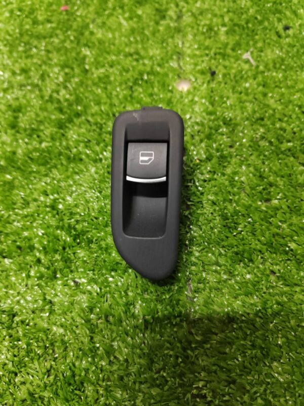 Volkswagen Mk6 GTI Front Left Power Window Switch (With Warranty)