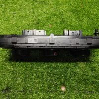 Volkswagen Passat B8 Aircond Switch (With Warranty) - Image 4