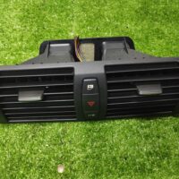 BMW 1 Siries E88 Canter Aircond Vent (No Warranty) - Image 2