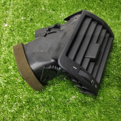 BMW E46 Left Aircond Vent (No Warranty)