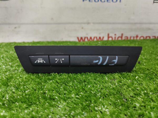 BMW F10 Deshboard Switch (With Warranty)