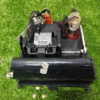 Volkswagen MK5 Gear Leval Tray (No Warranty) - Image 2