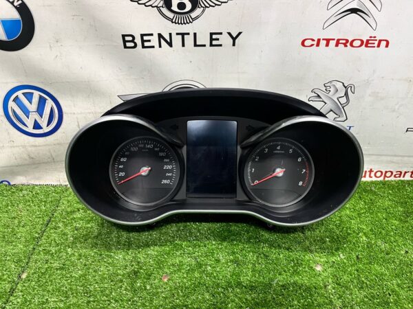 Benz W205 Cluster (No Warranty)