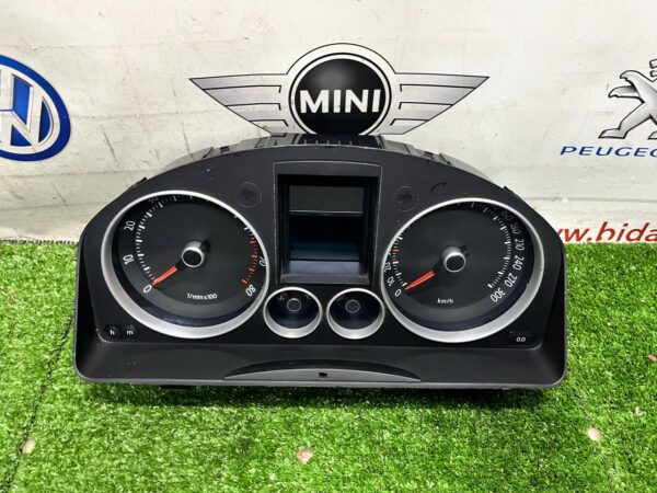 Volkswagen MK5 GTI Cluster (Half Screen) (No Warranty)