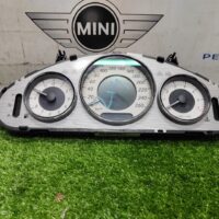 Benz CLS W219 Cluster (With Warranty) - Image 7