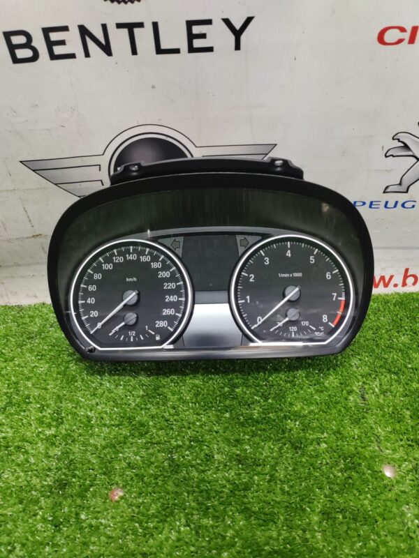BMW E88 135i Cluster (With Warranty)