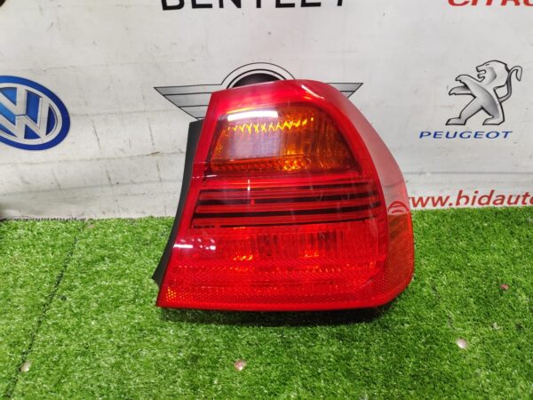 BMW E90 PRE LCI Tail Light Right (No Warranty)