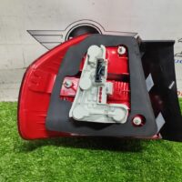 BMW E90 PRE LCI Tail Light Right (No Warranty) - Image 4