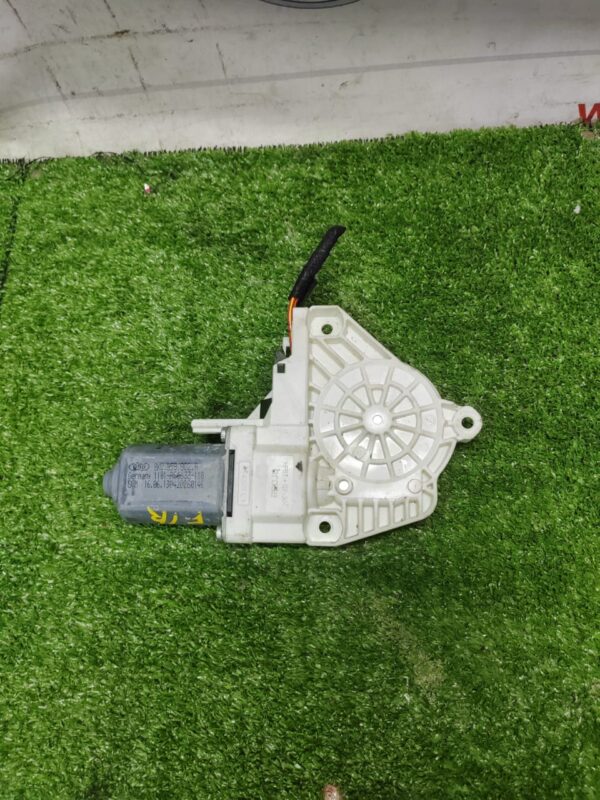Audi A4 B8 8K0 Front Right (Driver Side) Power Window Motor (With Warranty)