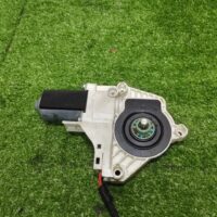 Audi A4 B8 8K0 Front Right (Driver Side) Power Window Motor (With Warranty) - Image 5