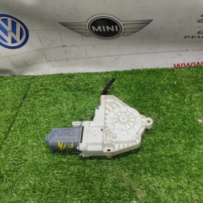 Audi A4 B8 8K0 Front Right (Driver Side) Power Window Motor (With Warranty)