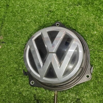 Volkswagen MK7 Rear Bonnet Lock No Camera (No Warranty)