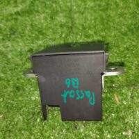 Volkswagen Passat B6 Bonnet Lock (With Warranty) - Image 4