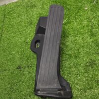 Volkswagen Tiguan Gas Paddle (No Warranty) - Image 2