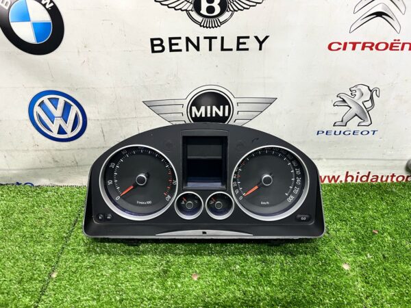 Volkswagen MK5 GTI Cluster (Half Screen) (No Warranty)