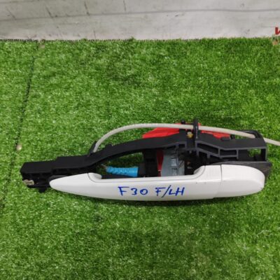 BMW F30 Door Handle Front Left (No Warranty)