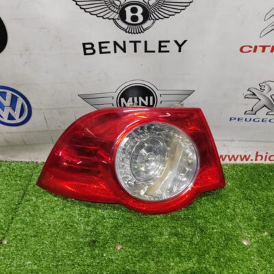 Volkswagen EOS Left Tail Light (With Warranty)