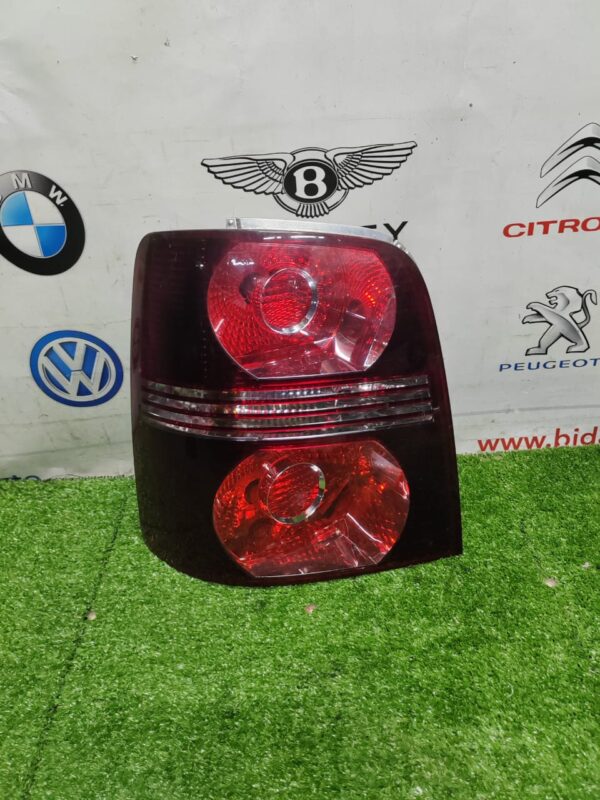 Volkswagen Sharna Left Tail Light (No Warranty)
