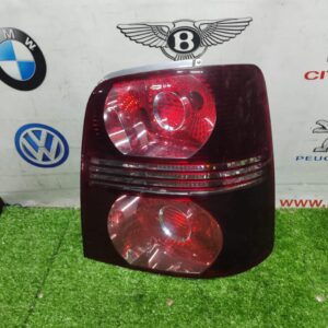 Volkswagen Sharna Right Tail Light (No Warranty)