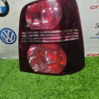 Volkswagen Sharna Right Tail Light (No Warranty) - Image 2