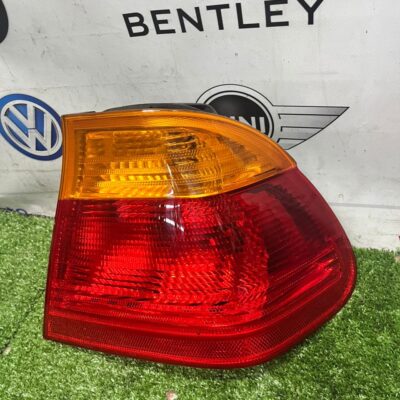 BMW E46 Facelift Tail Light Right Side (No Warranty)