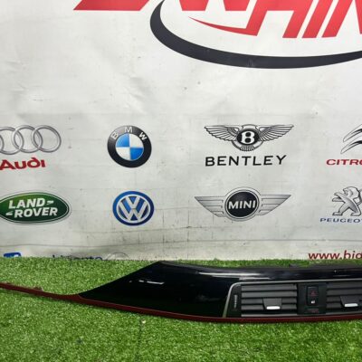 BMW F30 Deshboard Trim (No Warranty)