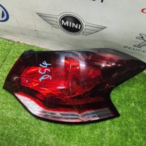 Citroen DS4 Right Tail Light (No Warranty)