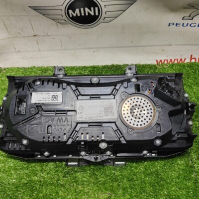 Volkswagen Passat B8 Cluster Japan Spec (No Warranty)