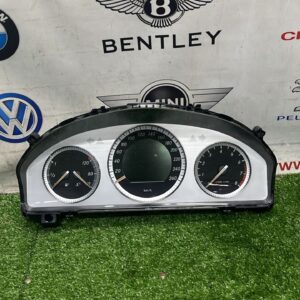 Benz W204 Cluster (No Warranty)